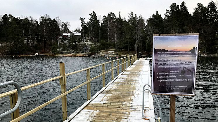 Vinterbron till Löparö är nu på plats. 