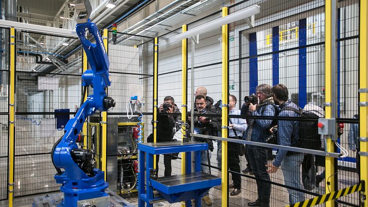 Robotfabriken kommer att tillverka robotar i GP-serien med 7 till 225 kg hanteringsvikt.