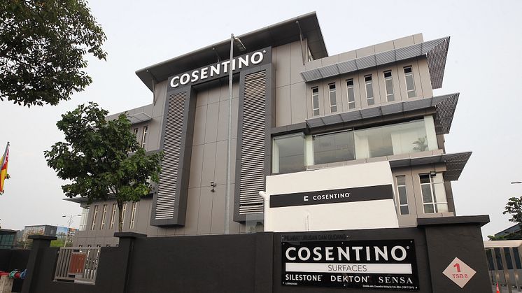 The Cosentino Group last Friday 12th of April increased its expansion into Asia with the opening of a new “Center” in Kuala Lumpur.