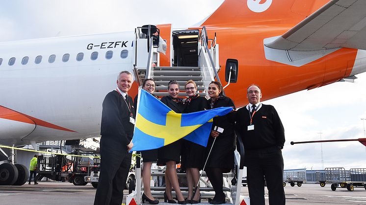 Crew on easyJet inagural flight from Bristol to Stockholm Arlanda. Photo: Frida Weberg