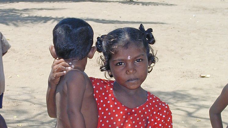 SOS-Barnbyar ger skydd till 400 flyktingbarn i Sri Lanka