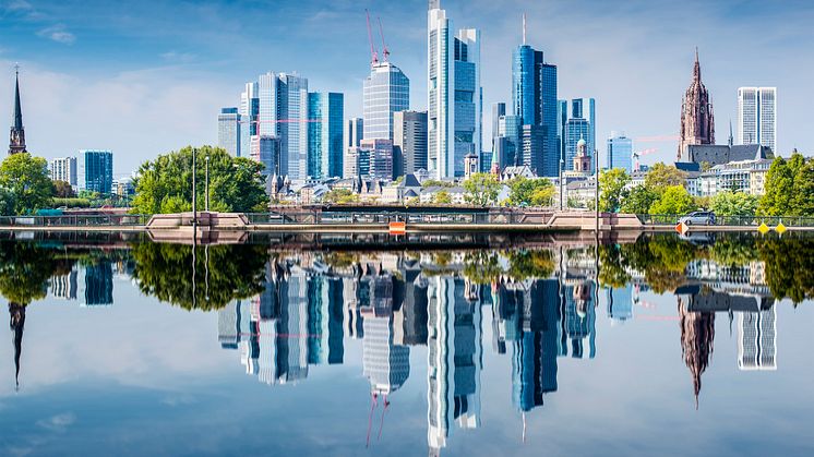 ©SeanPavonePhoto: Frankfurt am Main Stadtsilhouette