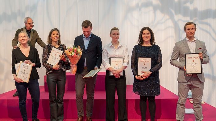 Några av vinnarna i Vinordic Wine Challenge 2018. Foto: Jonas Sveningsson / Stockholmsmässan.
