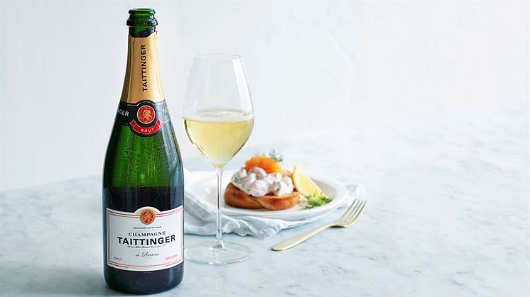 Toast Skagen och champagne till nyår