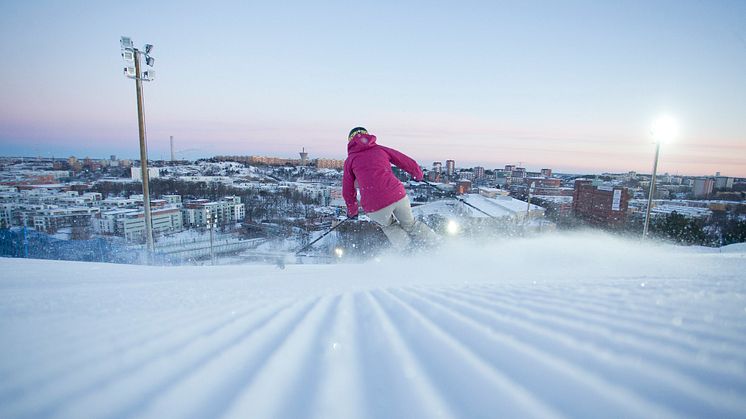 Efterlängtad öppning av Stockholms mest centrala alpina skidbacke: SkiStar Hammarbybacken öppnar 25 januari