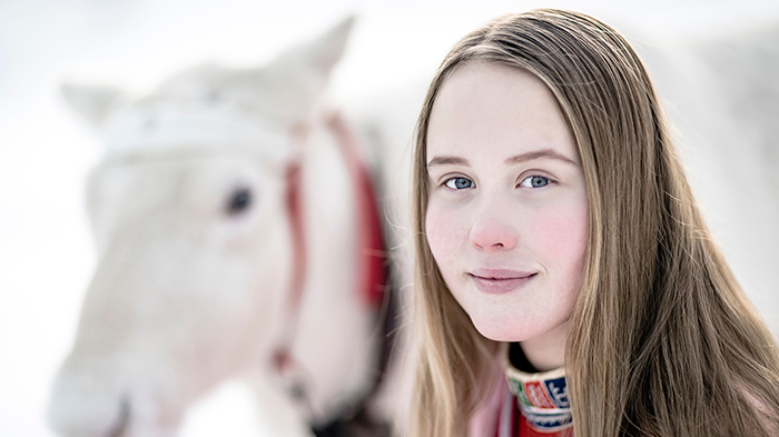 ​Nu finns en samisk temaväska för lärare i grundskolan