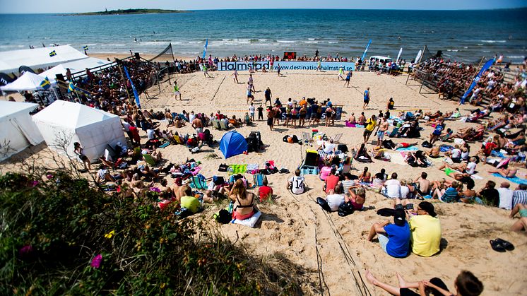 Beachhandboll spelades på Tylösand under SM-veckan 2013 och återkommer nästa år. Foto: Bildbyrån/Petter Arvidsson
