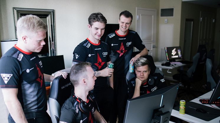 NOCCO blir ny partner till CS: GO-teamet Astralis