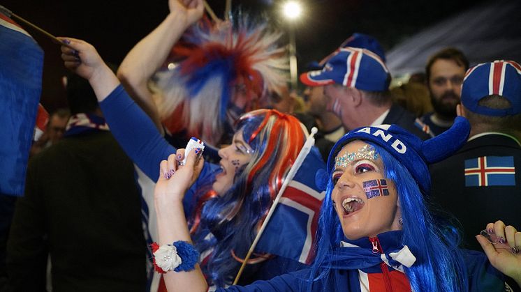 Isländska fans VM_press