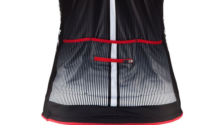 Belle jersey i färgen black/white/red, 900 kr