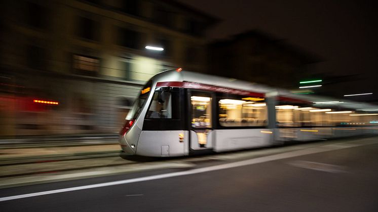 Hitachi Rail successfully tests first battery-powered tram