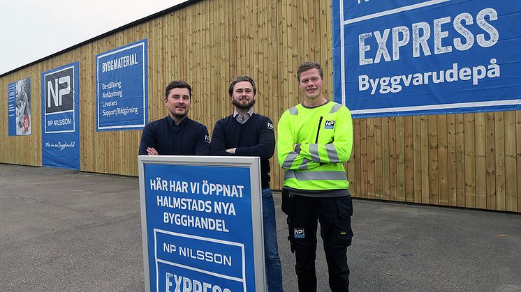 Martin Sörensen, platschef, Filip Boberg, byggsäljare och Isak Petersson, bygglager. Några från den stolta personalen i Halmstad som är med och startar upp NP Nilsson Express.