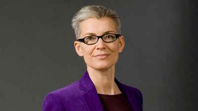 Tiina Rosenberg invigningstalar på Stockholm EuroPride