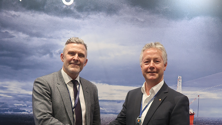 Trond Crantz, CEO of Argeo (left), and Atle Gran, Area Sales Manager, Kongsberg Maritime (right).