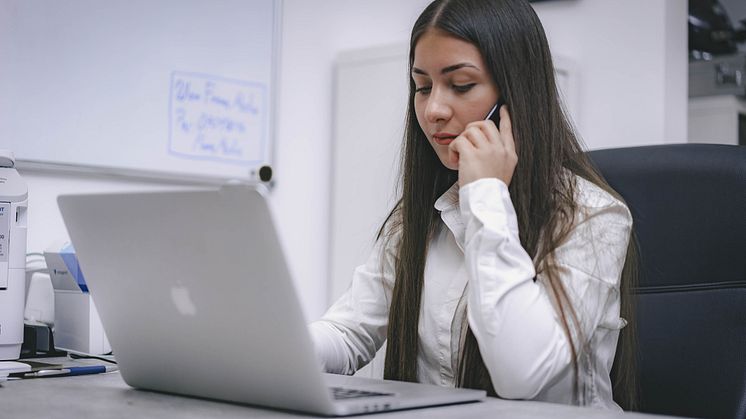 Studenter ska motverka digitalt utanförskap