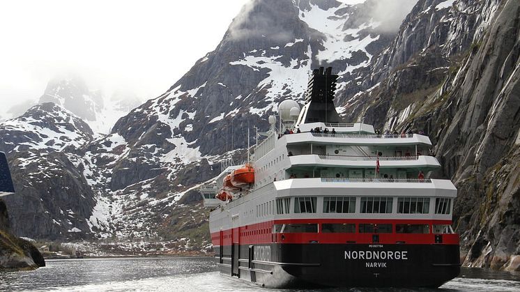 Christer vann 100 000 kronor på en skraplott från Miljonlotteriet. Nu ska han fira vinsten med att resa med Hurtigruten.