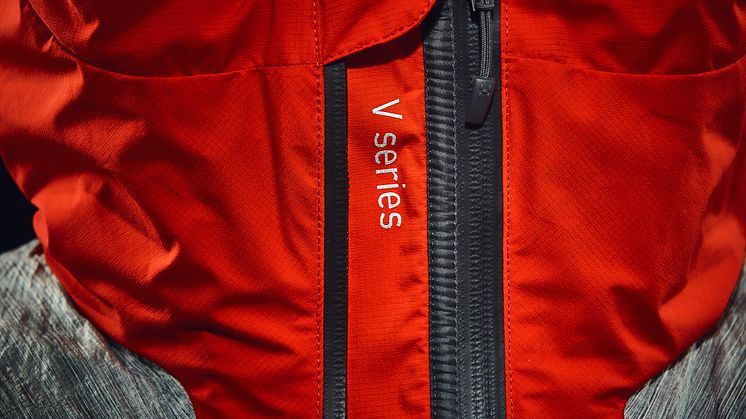 V series down jacket