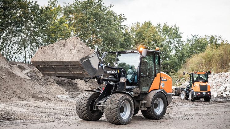 Doosan breddar sin produktportfölj med kompakthjullastare