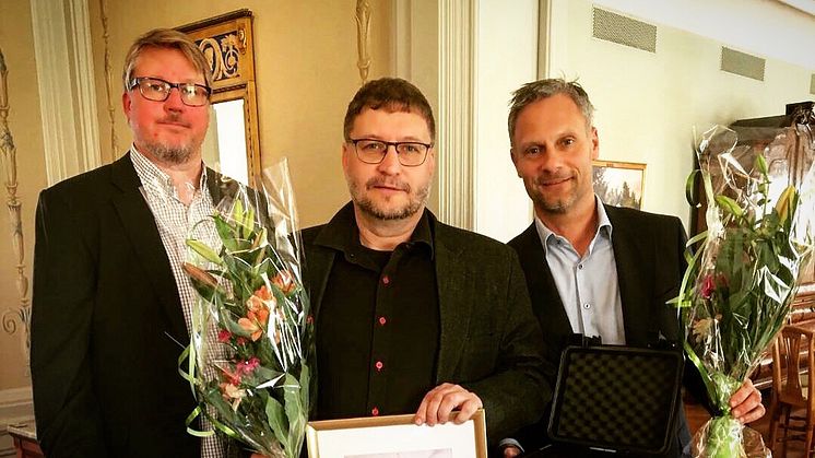Peter Larsson och Anders Eriksson från 3Temp tog emot priset tillsammans med Björn Westin från Löfbergs.
