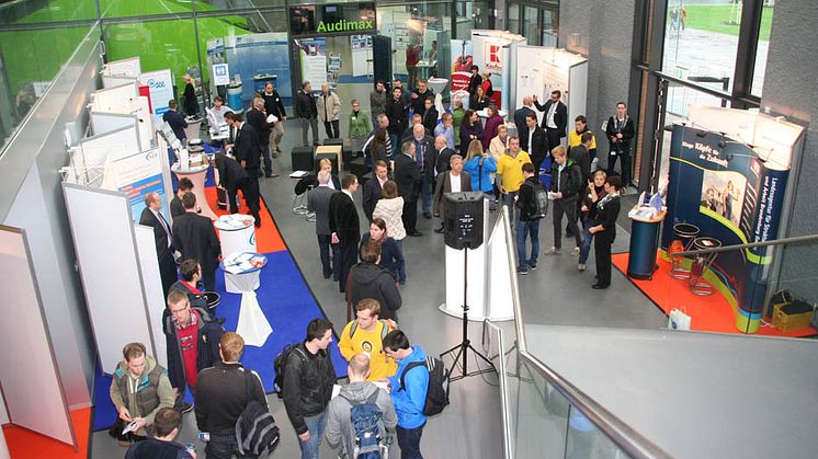 15. Firmenkontaktmesse TH CONNECT der Technischen Hochschule Wildau am 28. Oktober 2014 im Hörsaalzentrum Halle 17