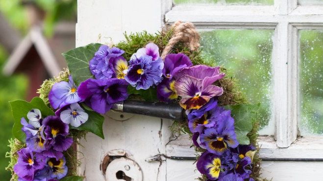 Vilken känsla vill du få när du kommer hem? Gör din egen entré. Foto Blomsterfrämjandet