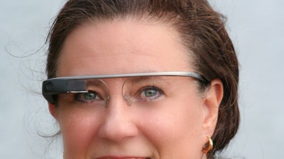 Umeåelever i skattjakt med Google Glass 