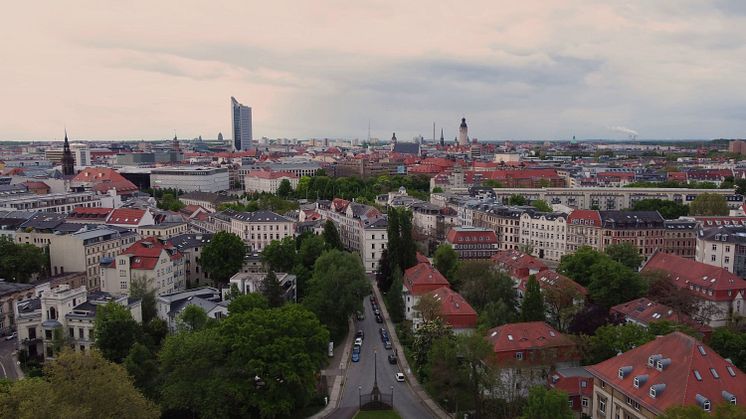 Blick auf Leipzigs Skyline mit City-Hochhaus, Thomaskirche und Neuem Rathaus - Foto: Career Service der Universität Leipzig