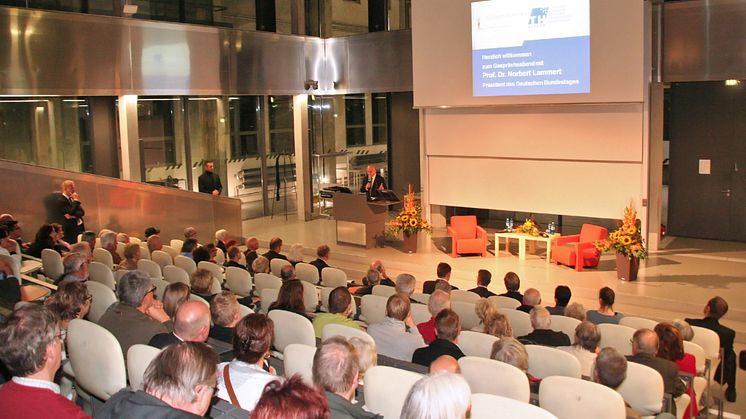 Eröffnung des Gesprächsabends mit Prof. Dr. Norbert Lammert am 7. Oktober 2014 an der Technischen Hochschule Wildau