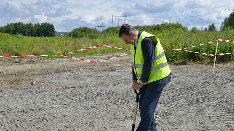 Første spadetak på Posten og Brings Logistikksenter Oslo