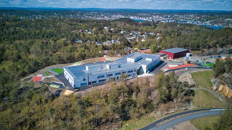 Roligheden skole ligger på Tromøy i Arendal kommune. Foto: Arendal Eiendom KF