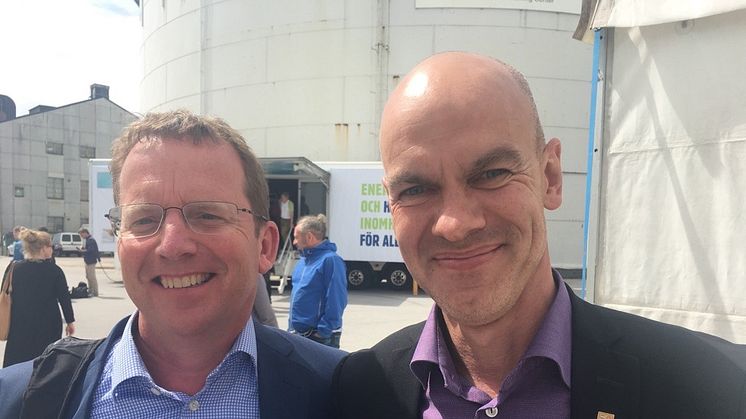 Peter Freidlitz,  Modexa AB och Fredrik Luiga , CFO på Botkyrkabyggen.