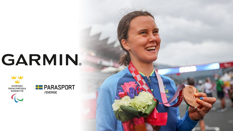 Svenska Parasportförbnudet och Sveriges Paralympiska Kommitté har inlett ett samarbete med Garmin. På bilden syns Louise Jannering efter att ha tagit en av sina två bronsmedaljer i Tokyo 2021.