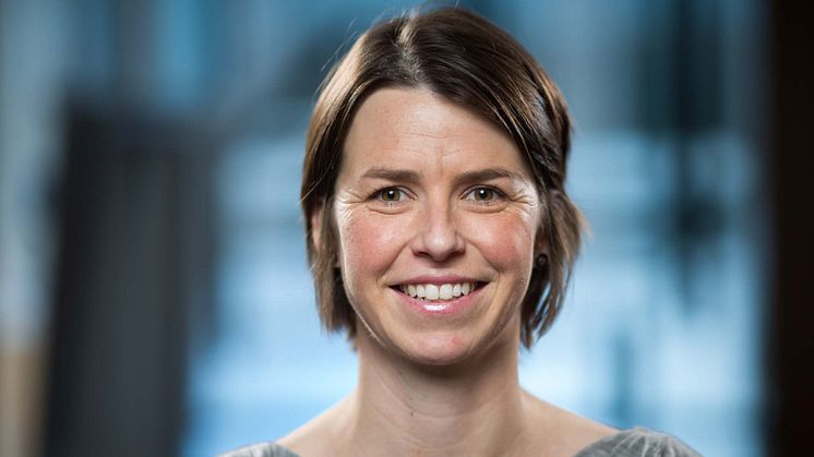 Lauren Pedersen CMO Instabank 