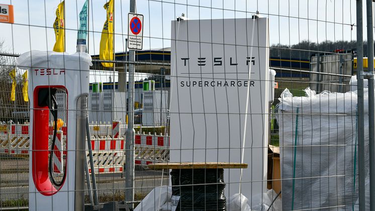 En Tesla Supercharger_Applus+ Bilsyn