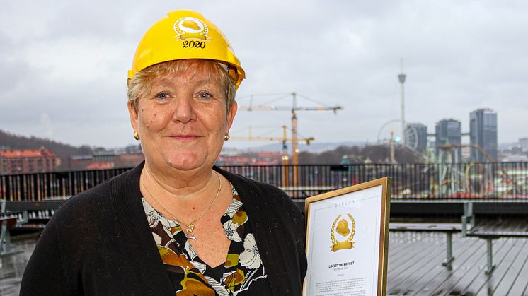 Liselott Bergkvist, regionchef Peab Bygg Bostad Väst, är Årets Byggchef 2020