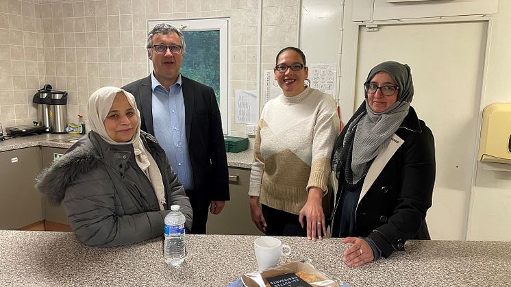 Pictured are Councillor Richard Gold and Cindy Willcock (centre right) with Lubana Azam (eft) and Shaheen Khan from the Inspiring Women group who use the centre
