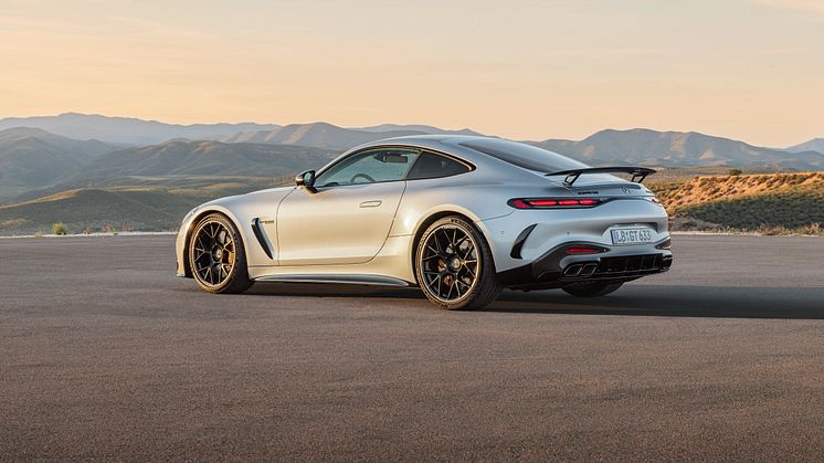 Mercedes-AMG_GT_Coupé_202400004