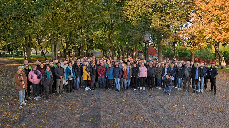 I oktober träffades nära hundra kollegor från Calluna AB för att fira företagets 30-årsjubiléum. Foto: Ogün Çağlayan Türkay.