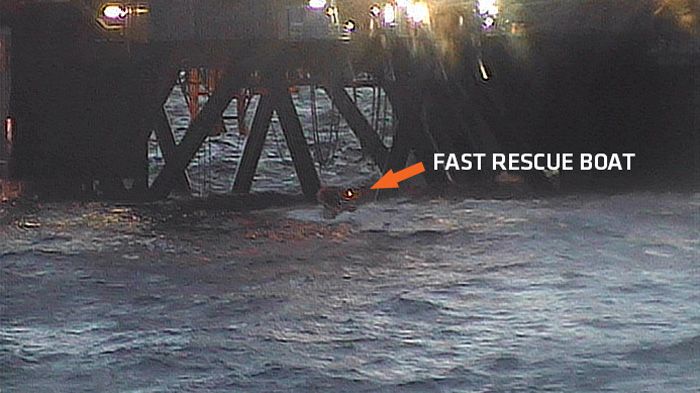 The incident was re-enacted the following day in daylight. Here, the FRB is on its way under the rig.