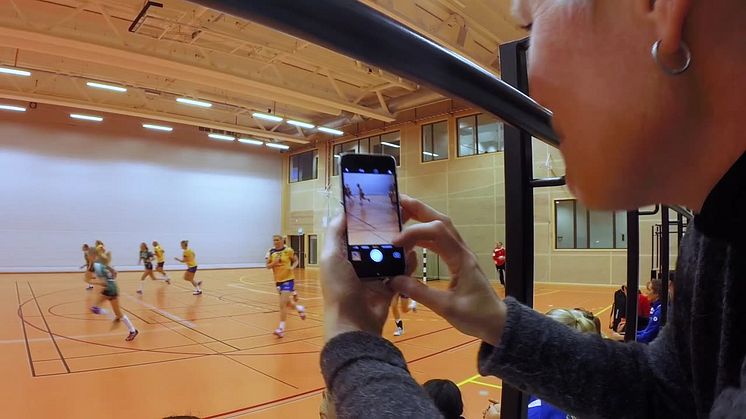 Morrongänget överraskade med Svenska handbollslandslaget