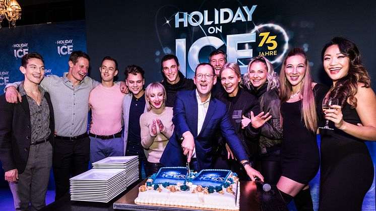 Let’s celebrate: HOLIDAY ON ICE feiert im belgischen Antwerpen Auftakt zur 75. Saison