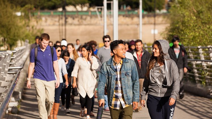 Campus - City Campus East Bridge