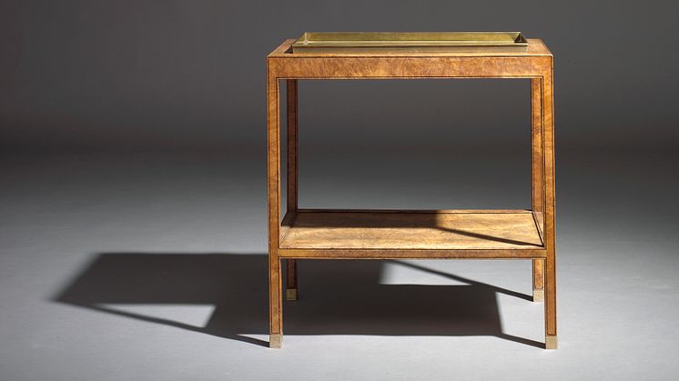 Kaare Klint: An unusual unique oak burl tray table with underlying shelf. 