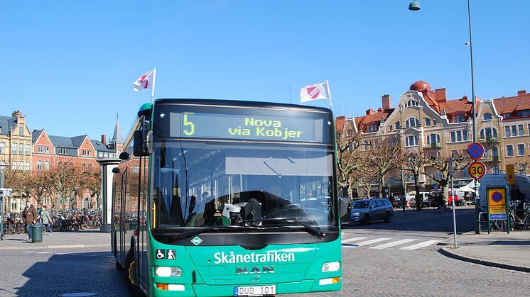 ​Nu kommer stadsbussarna till Råbylund