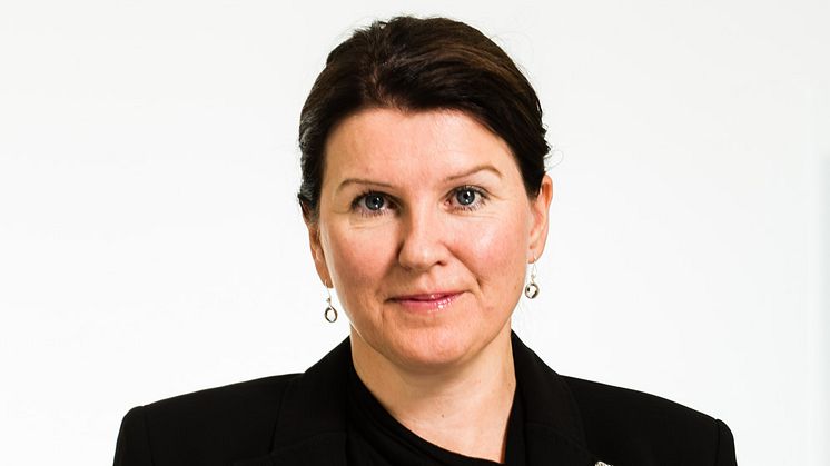 Kari Sollien - leder i Akademikerne og observatør i sentralstyret