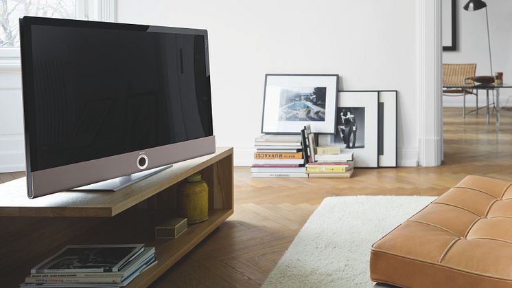 Loewe Connect ID design tv - Beige kabinet med Sort Højglans ramme.