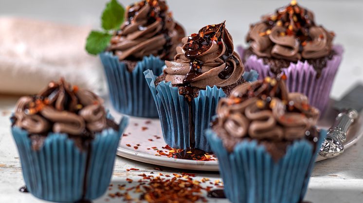 Chokladmuffins med chili flakes