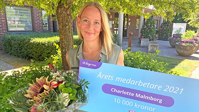 Charlottes Malmborg är Årets medarbetare. Hennes inkluderande sätt, engagemang och kompetens uppskattas inte minst av krisledningen i Kävlinge kommun.
