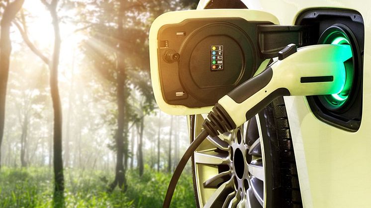 Värmehantering för säker och effektiv snabbladdning av batterier till elektriska fordon utmed våra vägar