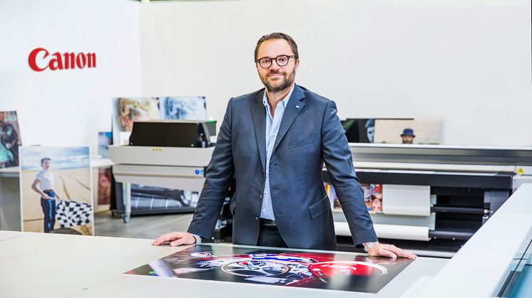 Michele Tuscano, Head of Global Partner Channel & Vice President EMEA - Large Format Graphics hos Canon Production Printing